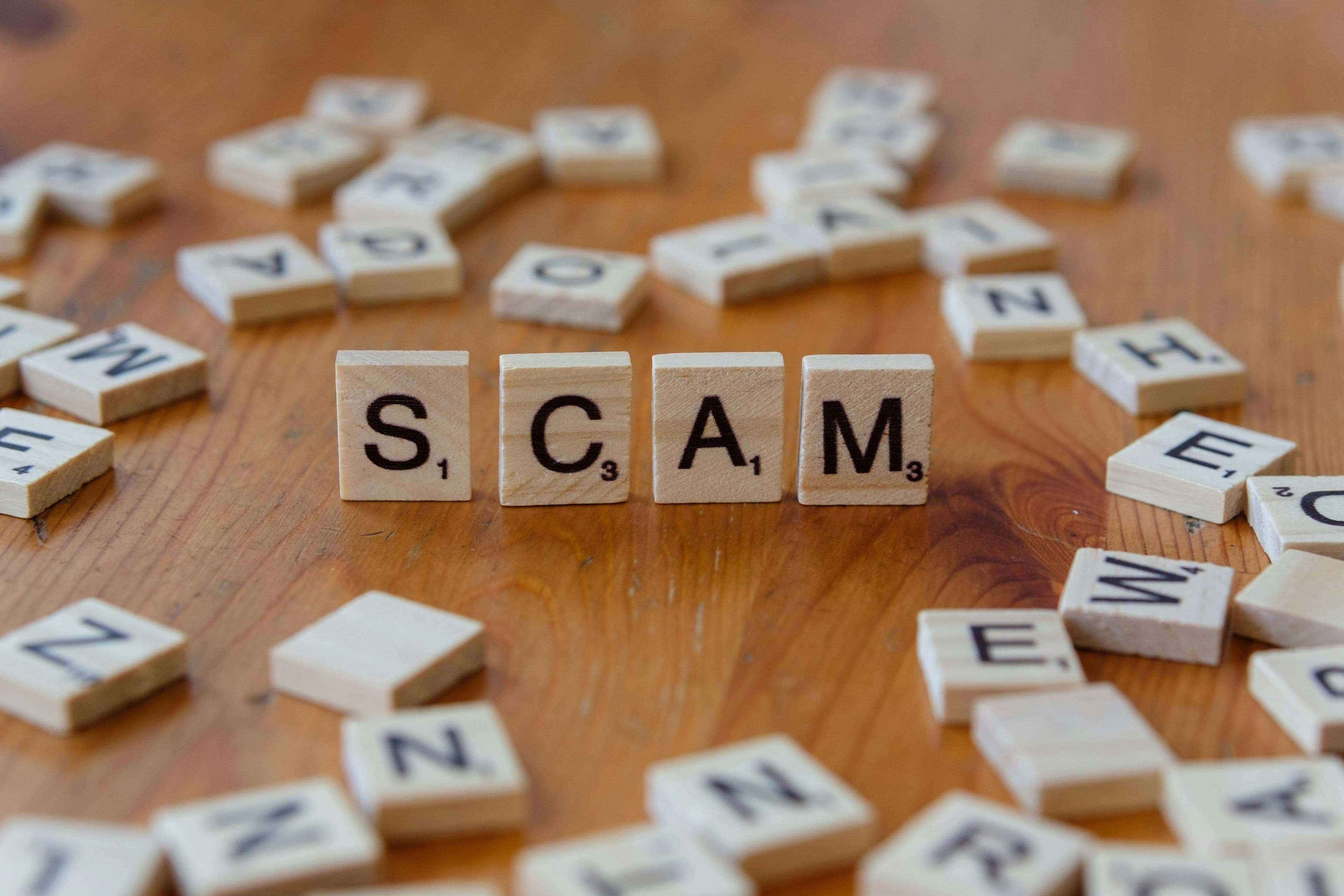 adharcard-missuse-scam-fraud-chetarpindi-gujarati