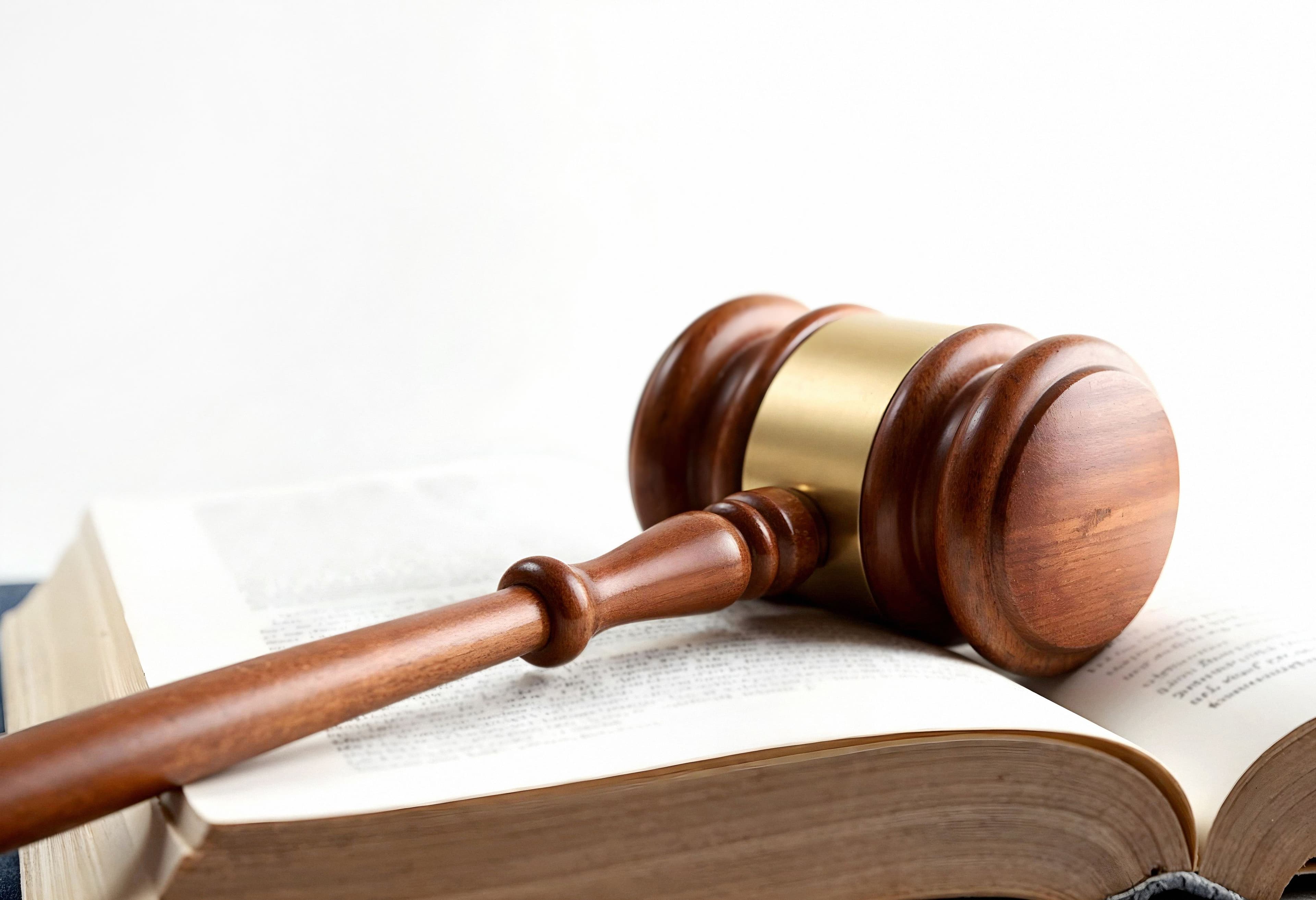indian-constitution-law-article-21-case-laws-polity-upsc-gpsc